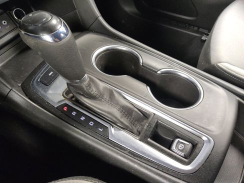 Used 2021 Chevrolet Equinox LT image 26