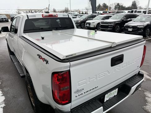 Used 2022 Chevrolet Colorado LT w/ Fleet Safety Package image 4