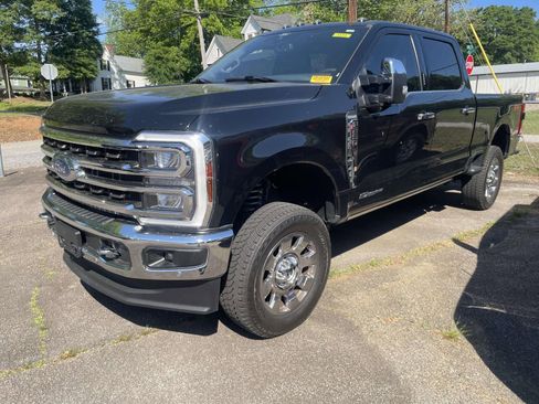 Used 2024 Ford F250 King Ranch w/ Chrome Package AWD/4WD image 3