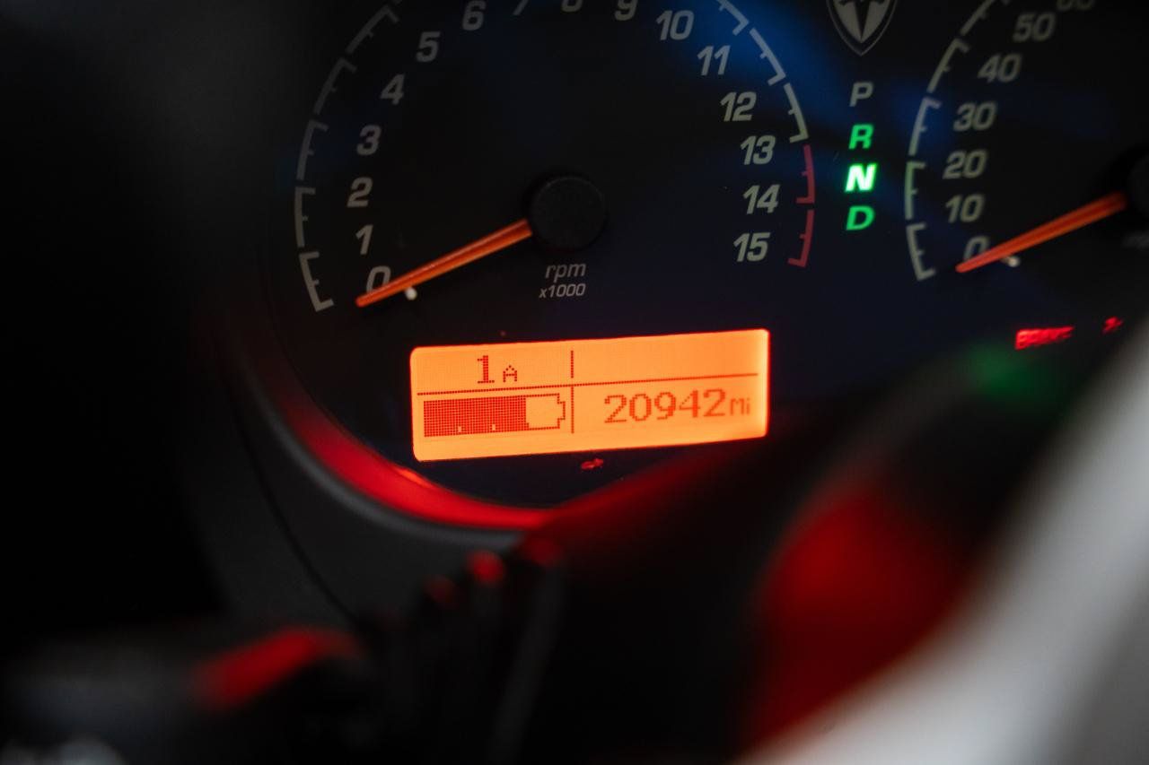 Used 2008 Tesla Roadster RWD image 50