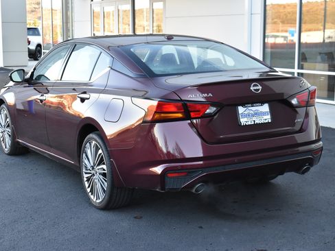Used 2024 Nissan Altima 2.5 SL image 10