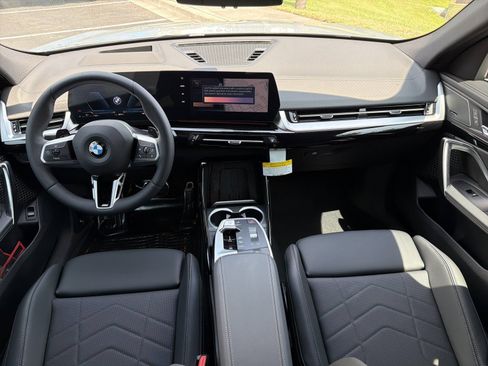 New 2026 BMW X2 xDrive28i w/ Technology Package AWD/4WD image 15