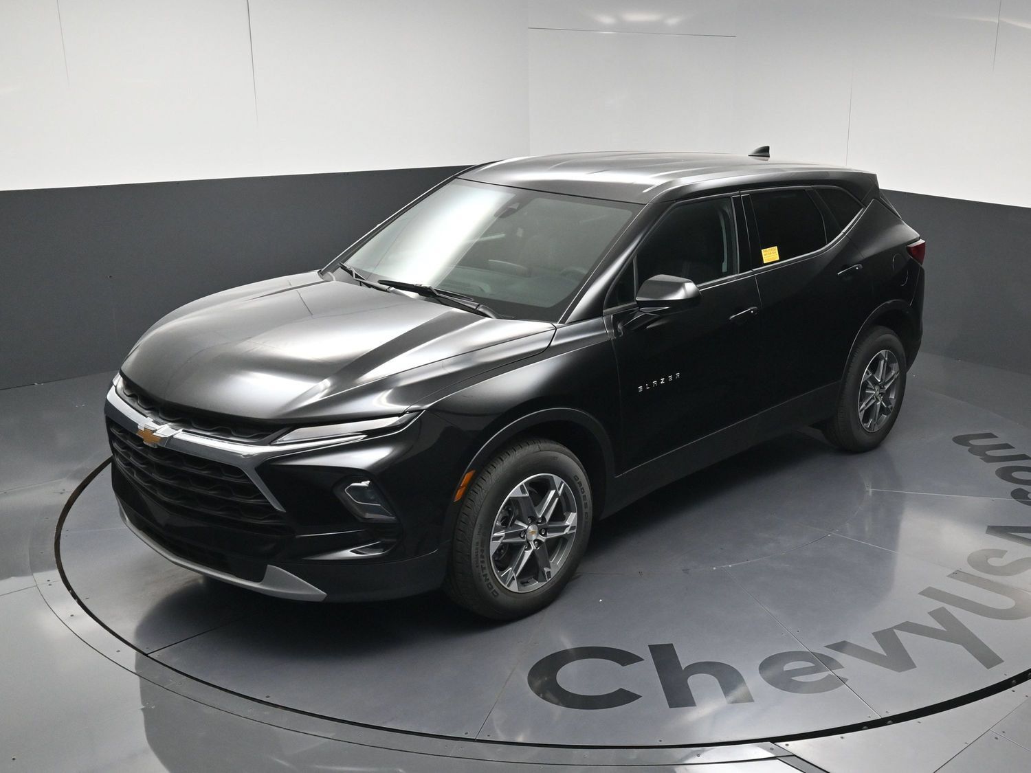 Used 2026 Chevrolet Blazer LT FWD image 30