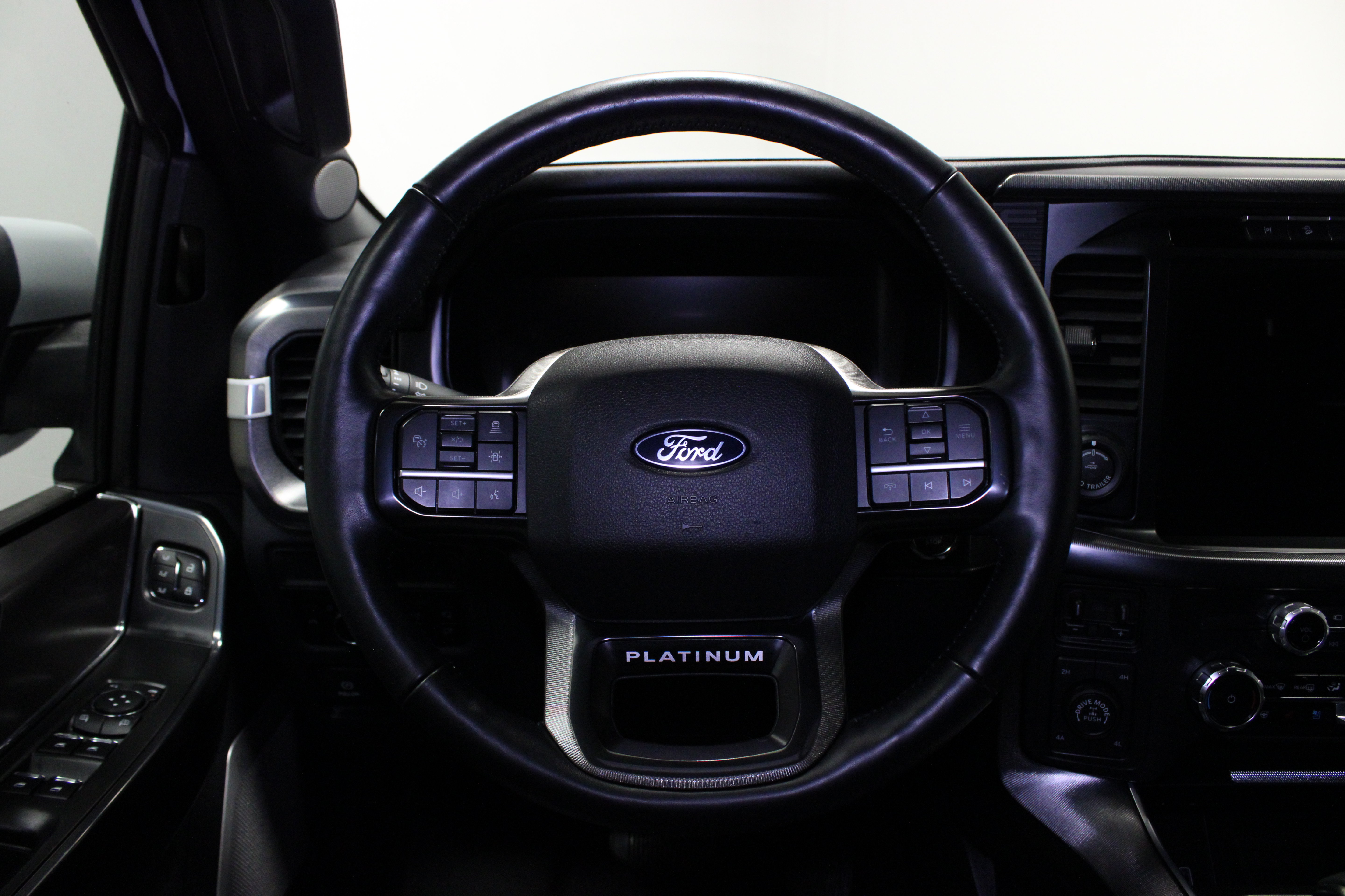Used 2025 Ford F150 Platinum w/ Equipment Group 702A High AWD/4WD image 24
