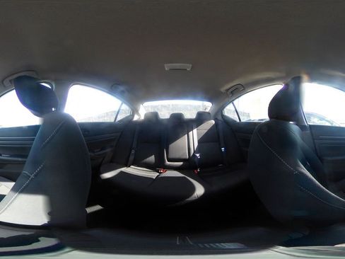 Used 2025 Nissan Altima 2.5 SV image 42