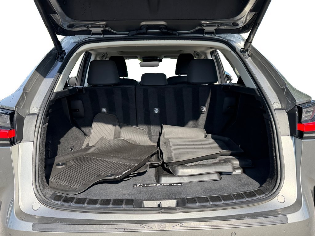 Used 2023 Lexus NX 350 AWD image 10