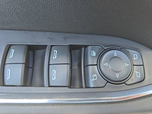 Used 2024 Chevrolet Silverado 1500 LTZ w/ Technology Package image 26