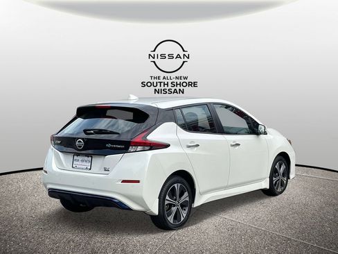 Used 2022 Nissan Leaf SV Plus image 6
