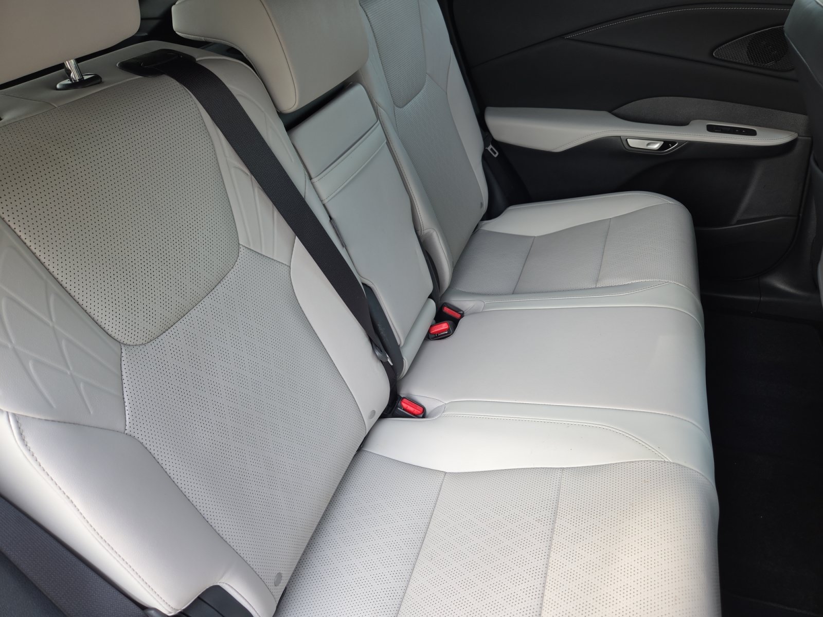Used 2026 Lexus RX 350 Premium Plus FWD image 18