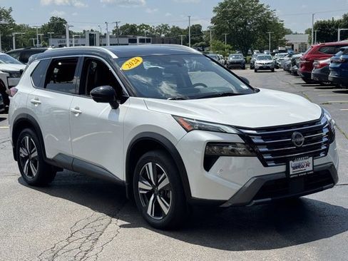 Used 2024 Nissan Rogue SL w/ SL Premium Package AWD/4WD image 5