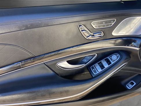 Used 2015 Mercedes-Benz S 63 AMG 4MATIC Sedan image 10
