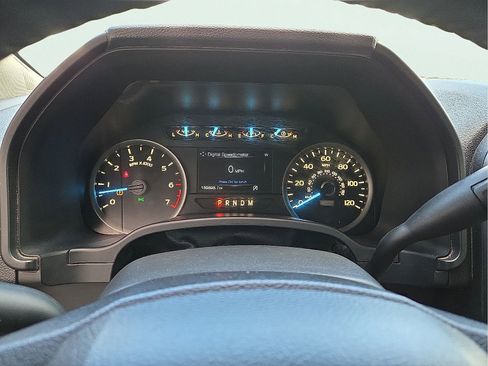 Used 2018 Ford F150 XLT w/ Equipment Group 302A Luxury AWD/4WD image 23