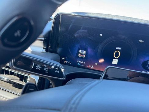 Certified 2025 Lincoln Aviator Premiere AWD image 20