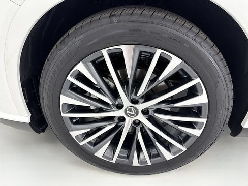 Used 2024 Lexus RX 350 Premium w/ Accessory Package (Z1) FWD image 28