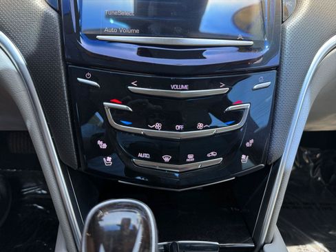 Used 2014 Cadillac XTS Luxury w/ Driver Awareness Package FWD image 32