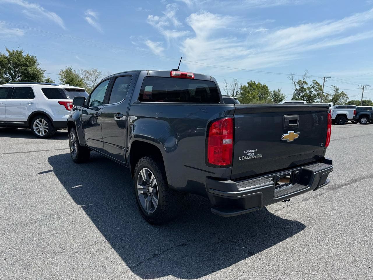 Used 2017 Chevrolet Colorado LT RWD image 4