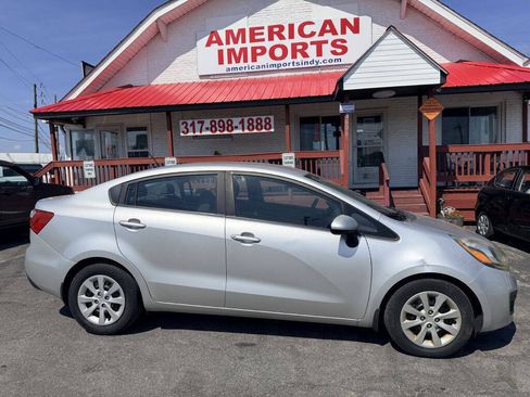 Used 2013 Kia Rio LX FWD image 1