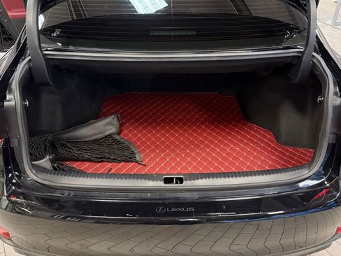Used 2019 Lexus IS 300 AWD image 27