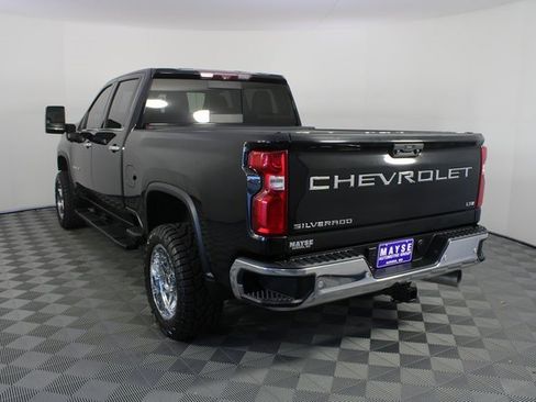 Used 2020 Chevrolet Silverado 2500 LTZ w/ LTZ Premium Package image 28