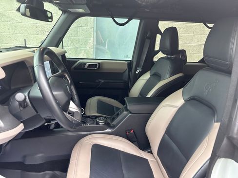 Used 2024 Ford Bronco Wildtrak AWD/4WD image 7