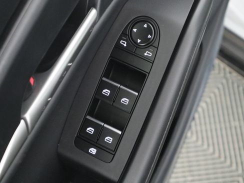 New 2026 MAZDA CX-30 AWD 2.5 S w/ Select Sport Pkg image 33