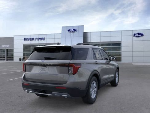 New 2026 Ford Explorer Active image 8