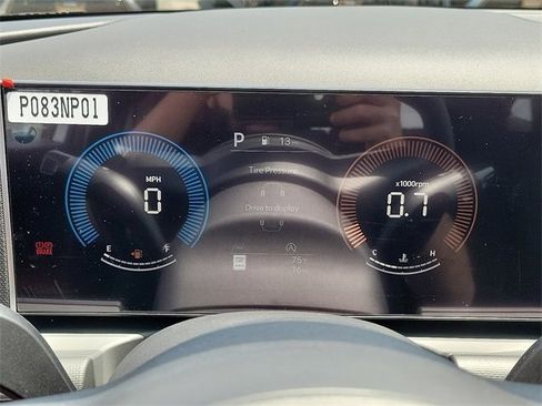 New 2025 Hyundai Tucson SEL image 6