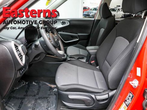 Used 2024 Kia Soul LX w/ Option Group 015 image 24