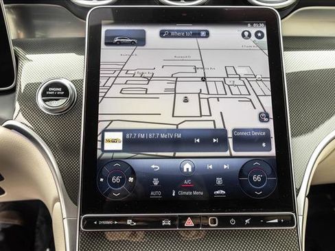 Used 2023 Mercedes-Benz GLC 300 4MATIC image 18