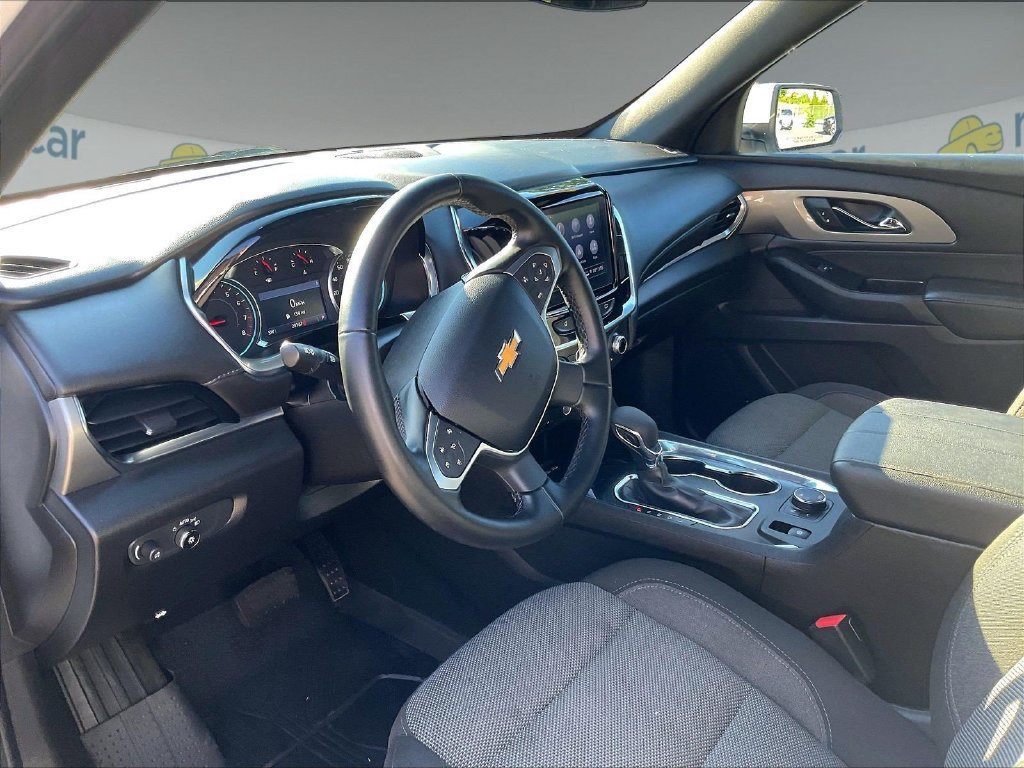 Used 2024 Chevrolet Traverse Limited LT AWD/4WD image 8