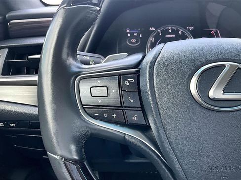 Used 2019 Lexus ES 350 Ultra Luxury w/ Accessory Package 2 image 23