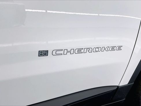 New 2026 Jeep Cherokee Limited AWD/4WD image 17