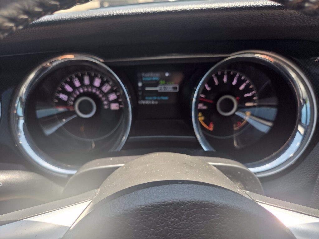 Used 2014 Ford Mustang Premium RWD image 14