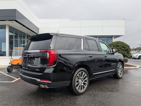 New 2026 GMC Yukon Denali w/ Denali Reserve Package image 4