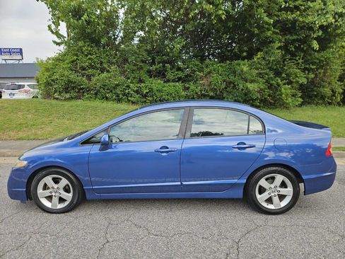 Used 2010 Honda Civic LX-S image 2