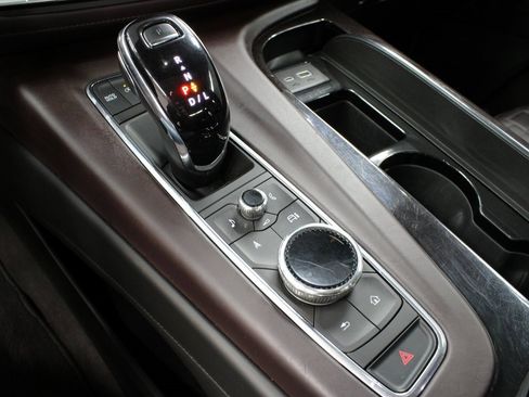 Used 2023 Cadillac Escalade Premium Luxury Platinum image 74