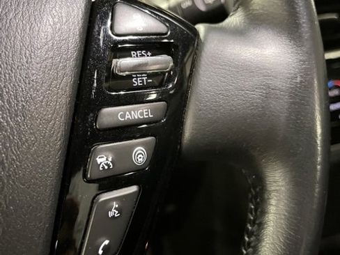 Used 2022 Nissan Armada SV image 21