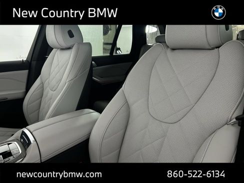 New 2026 BMW X5 xDrive40i w/ Premium Package image 14