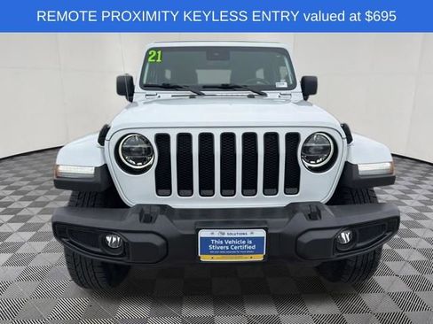 Used 2021 Jeep Wrangler Unlimited Sahara AWD/4WD image 15