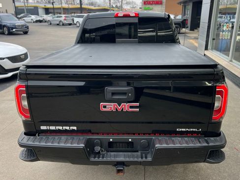 Used 2017 GMC Sierra 1500 Denali w/ Denali Ultimate Package image 26