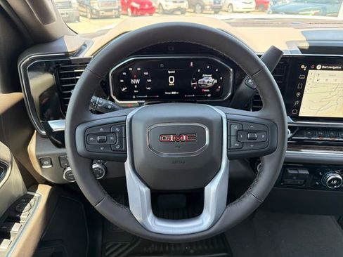 New 2026 GMC Sierra 1500 SLE w/ Preferred Package AWD/4WD image 10