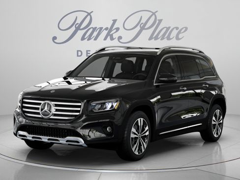 Certified 2026 Mercedes-Benz GLB 250 image 1
