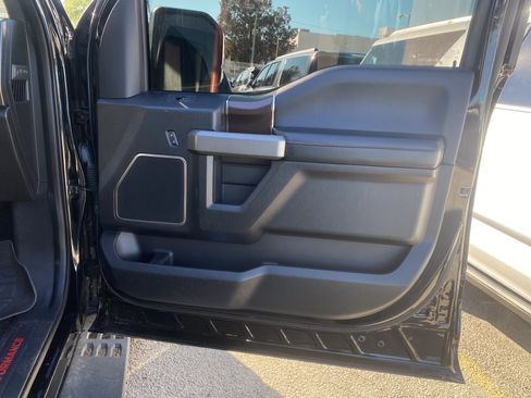 Used 2018 Ford F150 Raptor w/ Equipment Group 802A Luxury image 25