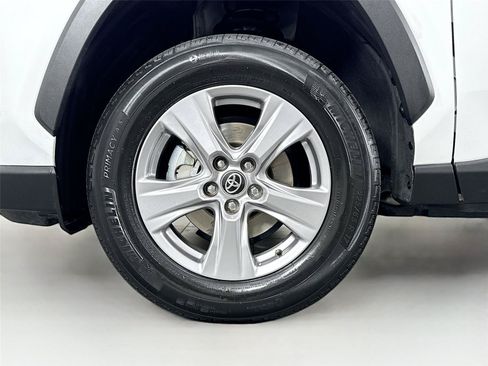 Certified 2025 Toyota RAV4 XLE FWD image 43