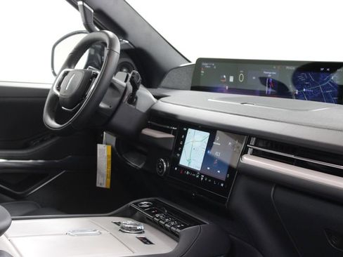 New 2026 Lincoln Navigator L Reserve image 33