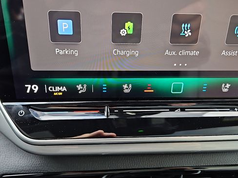 New 2025 Volkswagen ID.4 Pro S Plus image 18