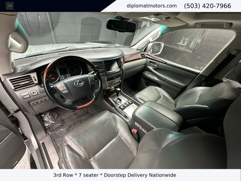 Used 2009 Lexus LX 570 4WD image 16