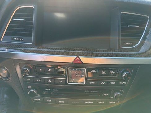 Used 2018 Genesis G80 3.3T Sport image 16