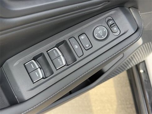 New 2025 Honda Accord Sport image 10