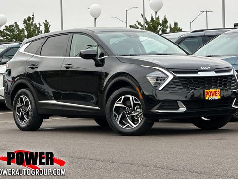 Used 2025 Kia Sportage LX AWD/4WD image 1